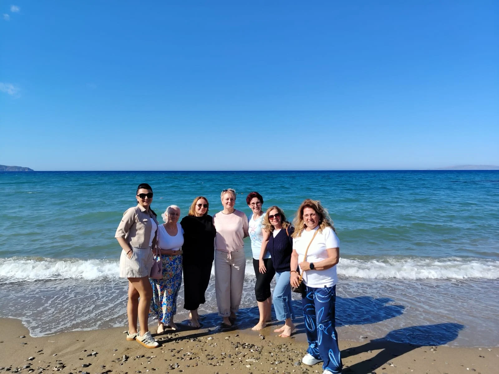 Il gruppo vicino al mare — Creta, Grecia