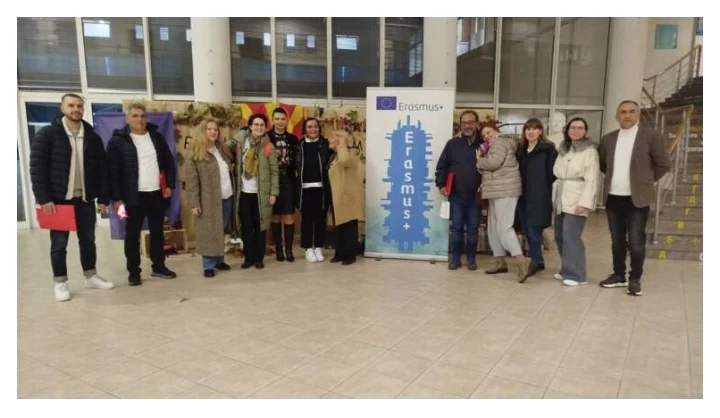 Il gruppo riunito nella sede delle attività